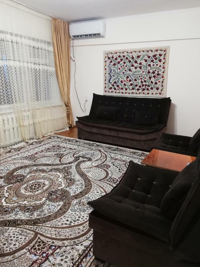 3Br Chorsu Apartment Tashkent Ngoại thất bức ảnh